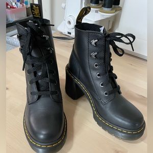EUC Doc Martens Jesy Laced Platform Boots